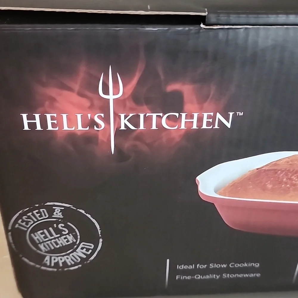 Hells Kitchen Brand New Red Bread Baker 2.3 QT